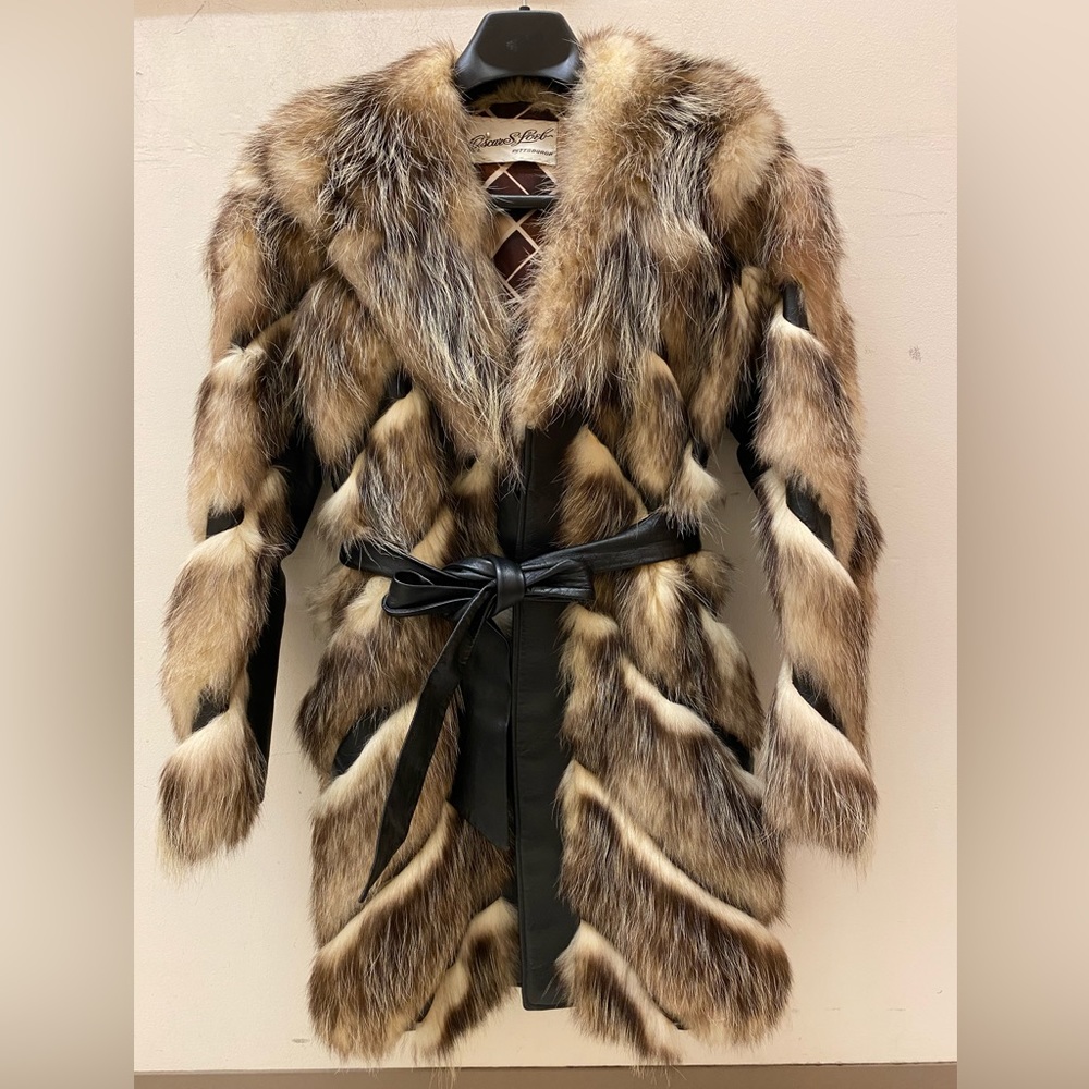 Oscar S. Loeb furs of Pittsburgh
